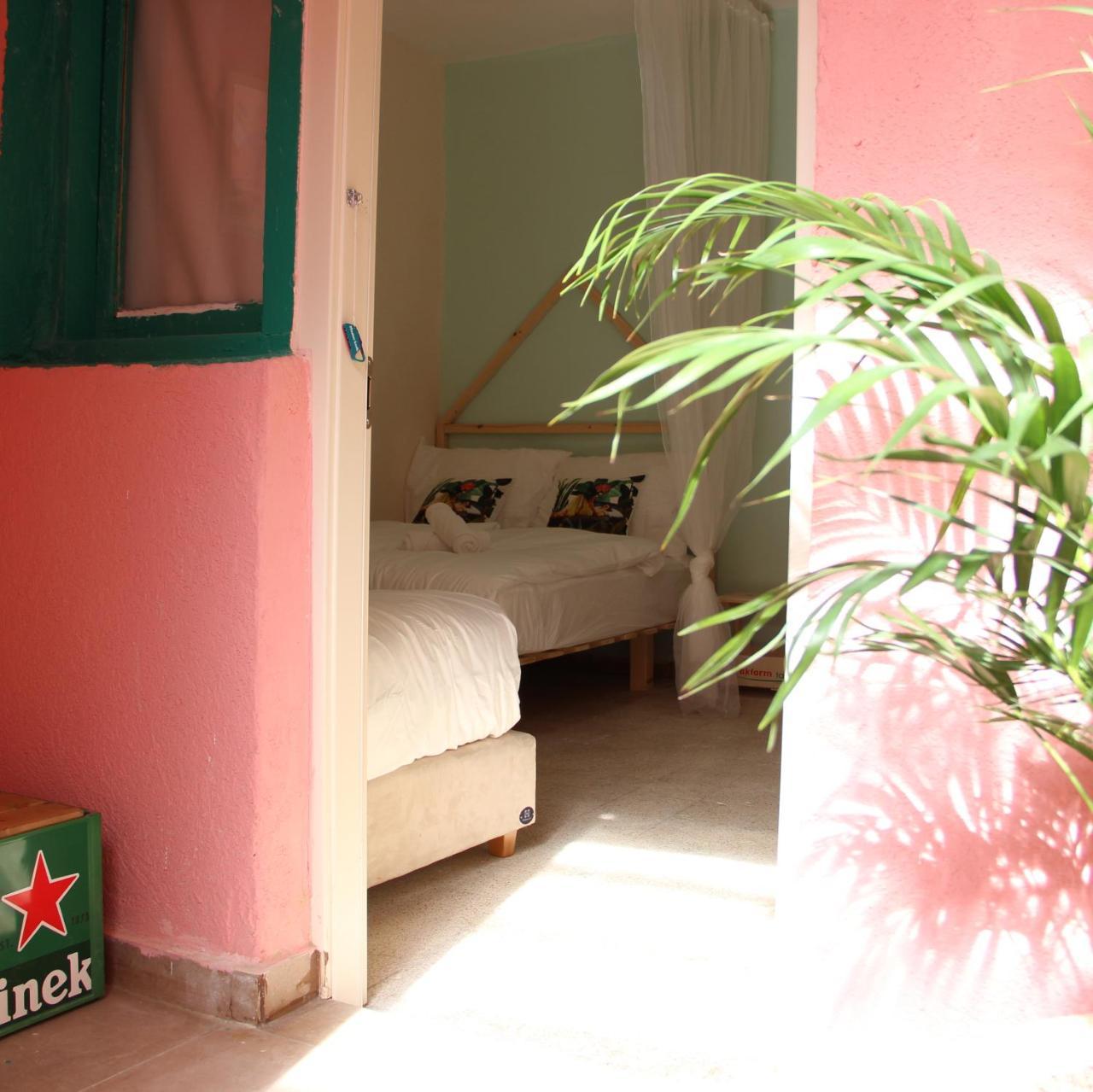 1000Nights Guest House - Near The Beach Tel Aviv Exterior photo